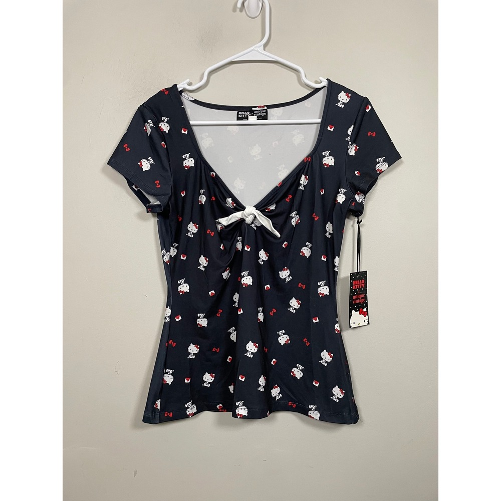 NWTβ Hello Kitty x Unique Vintage Printed Sweetheart Rosemary Top Size Medium